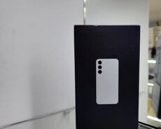 Samsung Galaxy s24 sade tam olaraq ideyal