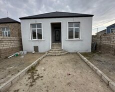 Buzovnada həyət evi satılır