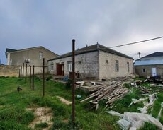 Maştağa qəsəbəsində həyət evi satılır