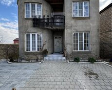 Maştağada həyət evi satılır