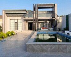 Mərdəkanda villa satılır