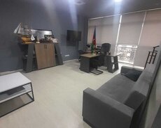 plazada 4 otaqlı ofis əşyalı