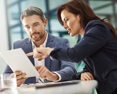 Məlumat meneceri tələb olunur