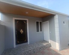 Buzovnada həyət evi satılır