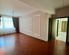 3 otagli Əla təmirli mənzil Satilir