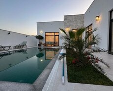 Mərdəkanda həyət evi satılır