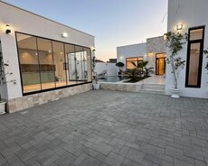 Mərdəkanda həyət evi satılır