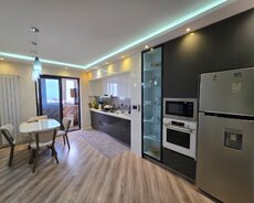 Günəşlidə 3 otaqlı mənzil satılır