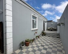 Binə atçılıqda həyət evi satılır