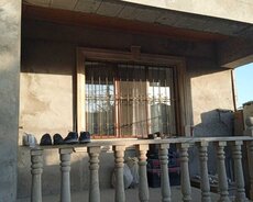 Dədə Qorqurdda həyət evi