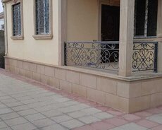 Şüvəlanda dənizə yaxın 4 sot 160 kv\m həyət evi satılır