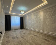 Qurtuluş 93 yaşayış kompleksində təmirli bina evi satılır