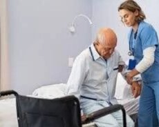 Xəstə baxıcısı tələb olunur
