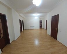 Yasamal rayonu,20 Yanvar metrosunun düz yanında 3 otaqlı 135