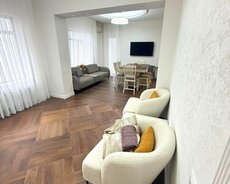 Elmlər Akademiyası metrosu,İ.Qutqaşınlı küçəsi