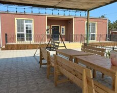 Kupçalı 10 sot torpaqda inşa edilmiş həyət evi.Çox gözəl yer