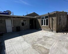 Maştağada həyət evi satılır