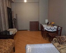 8 km qəsəbsində 2 otaqlı mənzil