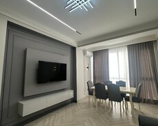 Lake City. Koroglu metrosunun yanı