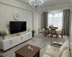 İnşaatçılar iotekaya yararli yeni tikili 3 otaqli