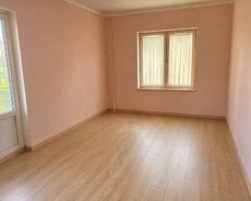 Yeni Günəşlidə 3 otaqlı mənzil