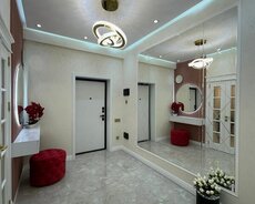 Tibb Universitetinın yanında