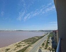 Masazır qəsəbəsində təmirli bina evi satılır