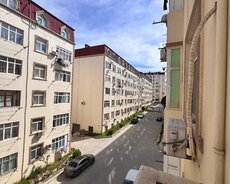 Masazır qəsəbəsində təmirsiz kupçalı bina evi satılır