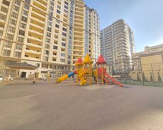 28 May m/st piyada 5 dəqiqəlik məsafə