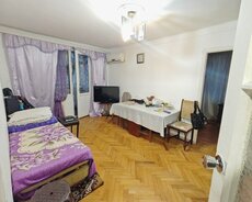 Elmlər Akademiyası metrosu,Zahid Xəlilov küçəsi