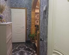 Xırdalan şəhərində təmirli bina evi satılır