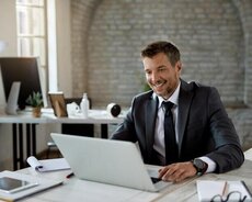 Ofis meneceri axtarılır