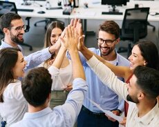 Məlumat Meneceri tələb olunur