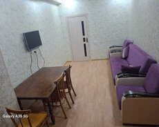 Xırdalanda 3 nomreli məktebin yaninda