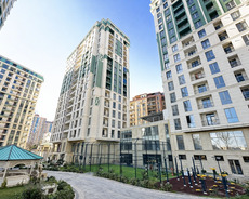 Zumrud Residence -də 4 Otaqlı Kupçalı Mənzil Satılır