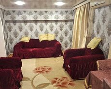 Ev Gəncə şəhərində Köhnə Yevlax avtovağzalın yanındadır