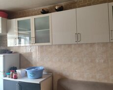 Həyət evi satılır