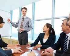 Məlumat Meneceri Axtarırıq