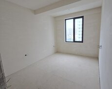 Yasamalda 3 otaq menzil satilir
