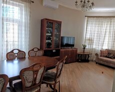 Nerimanovda 3 otagli mənzil