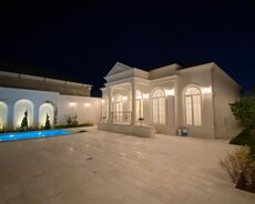 Həyət evi, Merdekan