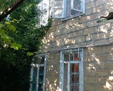 Şamaxıda Cuxuryurd kendi bag evi satılır