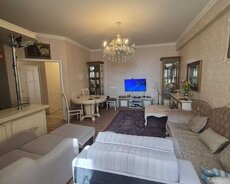 Xırdalan şəhərində super təmirli, kupçalı bina evi satılır