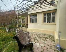 Şüvəlanda həyət evi satılır