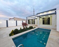Mərdəkanda villa satılır