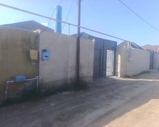 Zabrat 2 qəsəbəsində Ev satılır