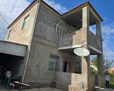 Mərdəkanda Həyət Evi Satılır