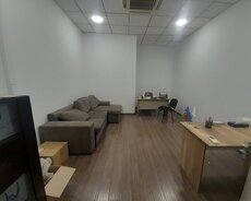plazada ofis 20 kv 1 otaq təmirli