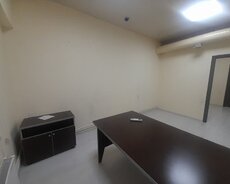 plazada 2 otaqlı ofis 35 kv