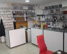 Baki seheri Nerimanov rayonu Ayna Sultanova heykeli